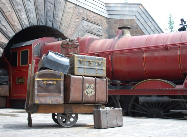 hogwarts luggage
